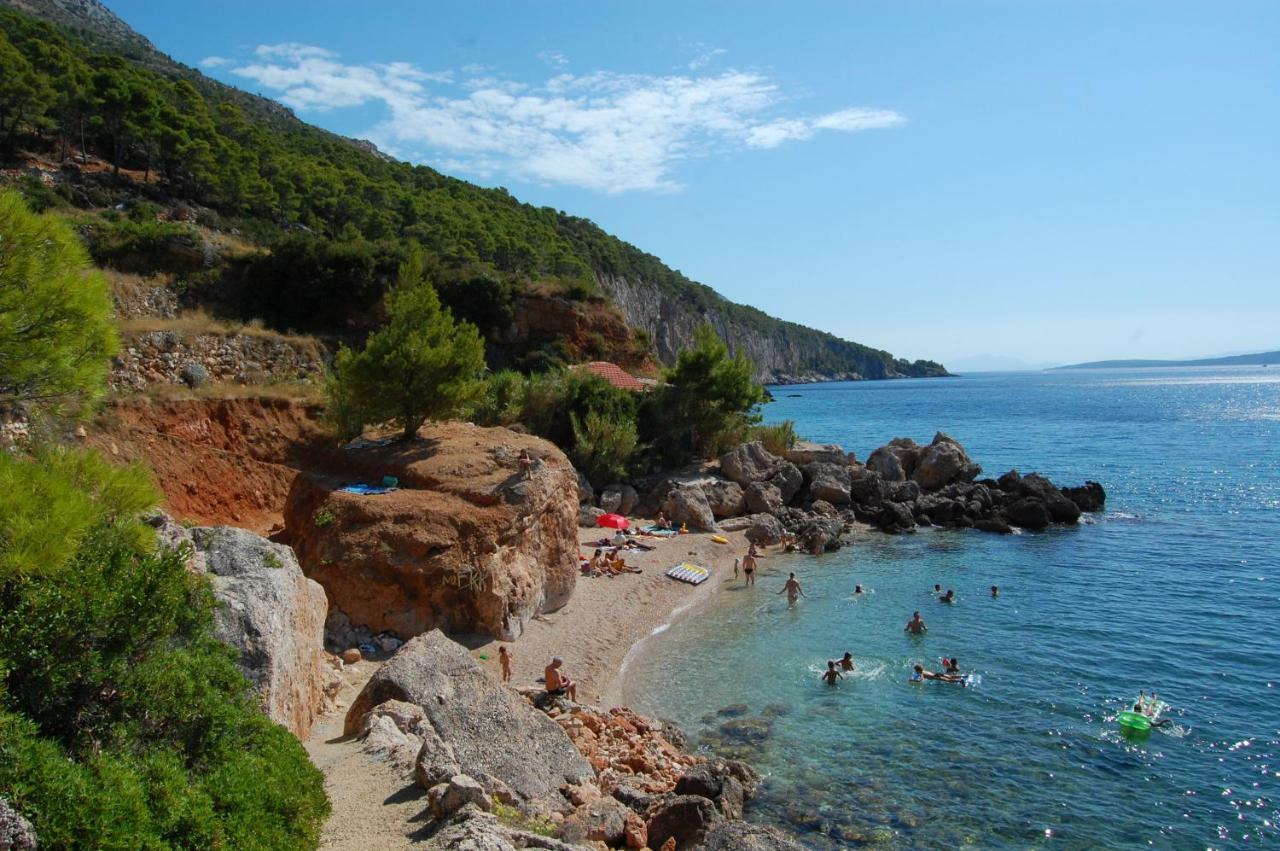 Villa Pod Borom Sveta Nedelja  Exteriér fotografie