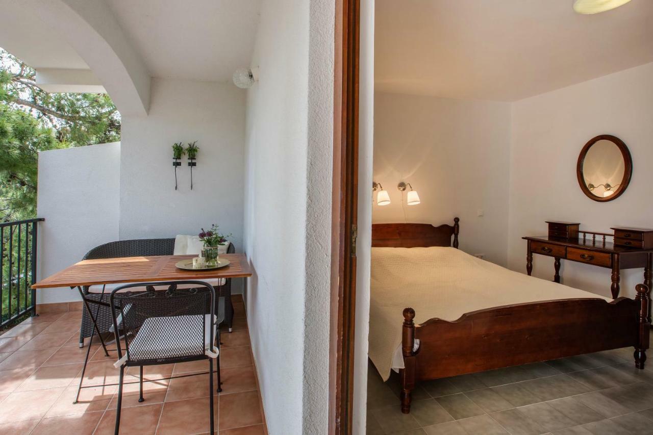 Villa Pod Borom Sveta Nedelja  Exteriér fotografie