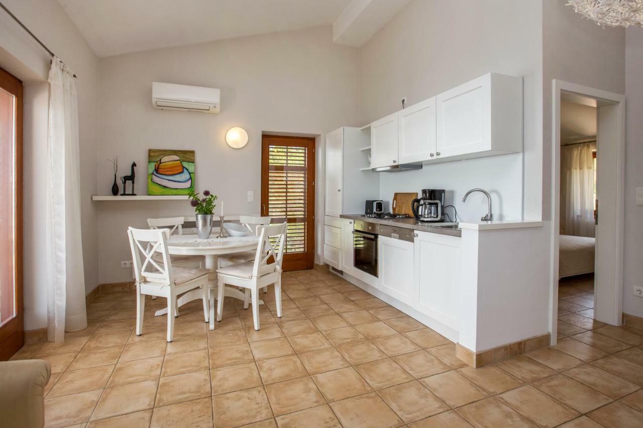 Villa Pod Borom Sveta Nedelja  Exteriér fotografie