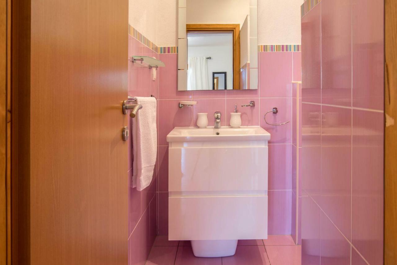 Villa Pod Borom Sveta Nedelja  Exteriér fotografie