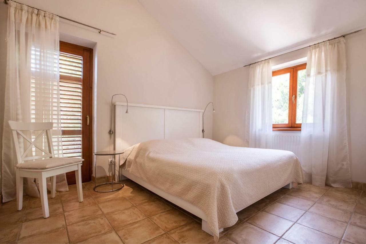 Villa Pod Borom Sveta Nedelja  Exteriér fotografie