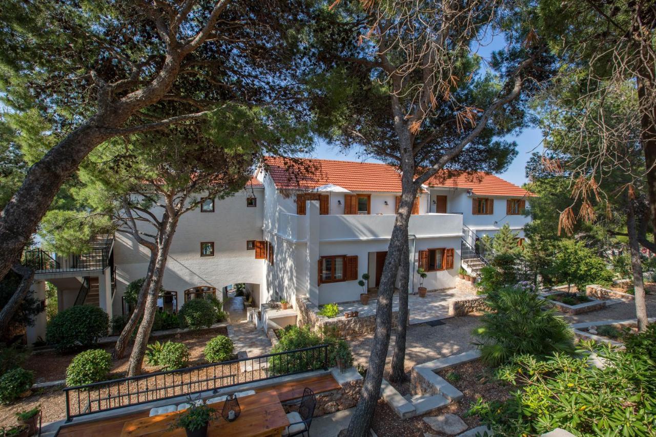 Villa Pod Borom Sveta Nedelja  Exteriér fotografie